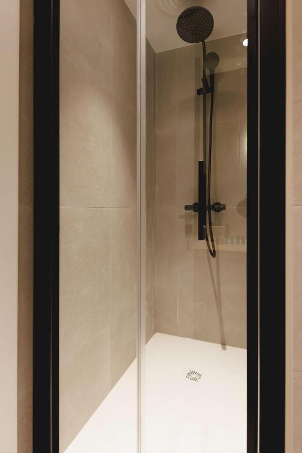 Bravissimo Cort Reial Duplex, Spacious With 3 Bedrooms Girona Esterno foto