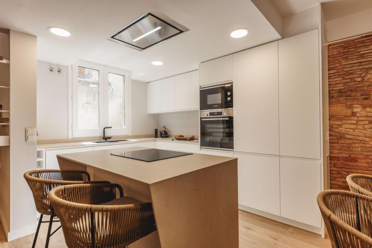 Bravissimo Cort Reial Duplex, Spacious With 3 Bedrooms Girona Esterno foto
