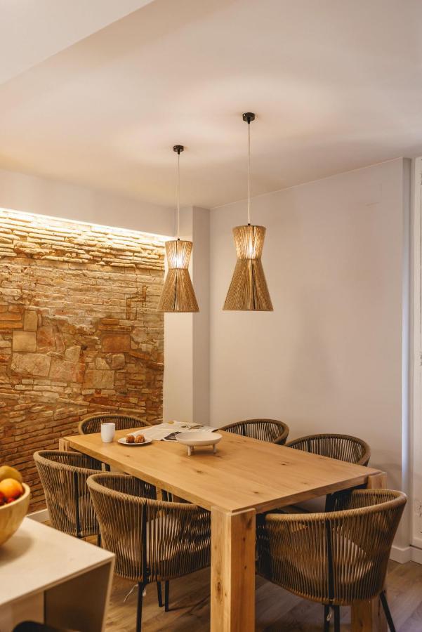 Bravissimo Cort Reial Duplex, Spacious With 3 Bedrooms Girona Esterno foto